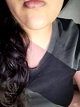 Annerae online show from 12/14/25, 03:06