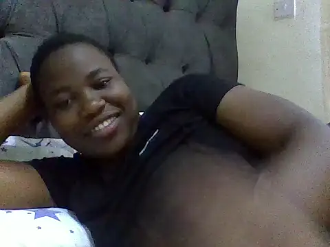 cute-marianna online show from 09/18/25, 03:53