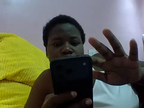 Snapshot of cute-marianna chatting on 08/05/26, 10:20 cute-marianna online show from 08/05/26, 10:20