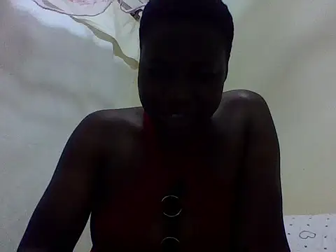 cute-marianna online show from 09/14/25, 03:45