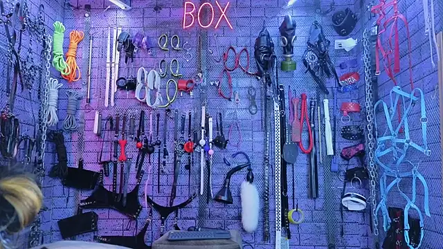 Snapshot of PANDORANEZZ chatting on 10/24/25, 06:45 PANDORANEZZ online show from 10/24/25, 06:45