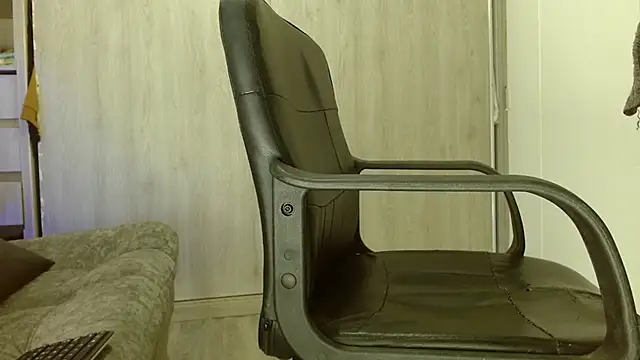 Meghan stonne  online show from 04/03/26, 12:06