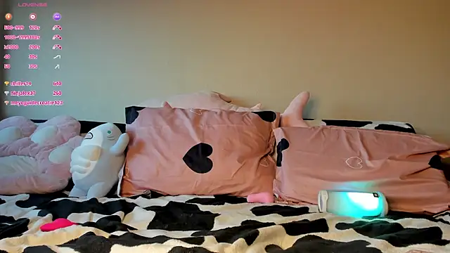 YaraAveiri online show from 02/16/25, 02:10