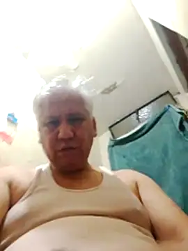 Momlover2022 online show from 04/09/26, 06:47