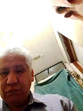 Momlover2022 online show from 04/12/26, 06:38