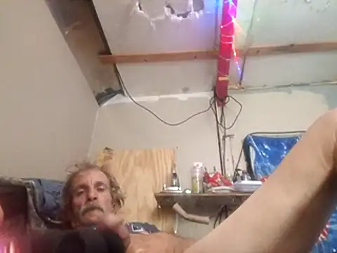 sausylolly online show from 10/21/25, 05:51