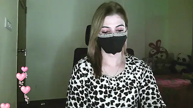 Cute Sonii online show from 12/23/25, 10:47