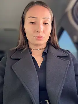 Snapshot of YOUR-KARINA chatting on 03/11/25, 06:52 YOUR-KARINA online show from 03/11/25, 06:52