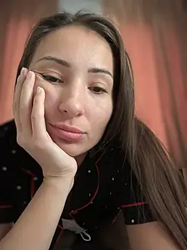 Snapshot of YOUR-KARINA chatting on 01/25/25, 08:53 YOUR-KARINA online show from 01/25/25, 08:53