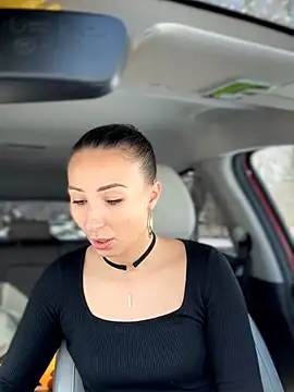 YOUR-KARINA online show from 03/13/26, 05:45