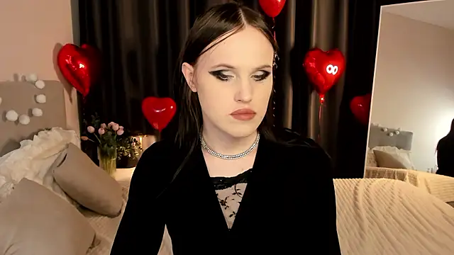 Snapshot of EffieMinki chatting on 02/11/26, 11:21 EffieMinki online show from 02/11/26, 11:21