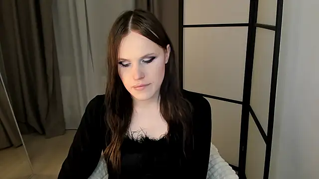 EffieMinki online show from 03/12/26, 08:57