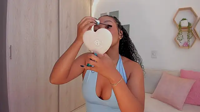 mariam hill online show from 03/28/26, 01:34