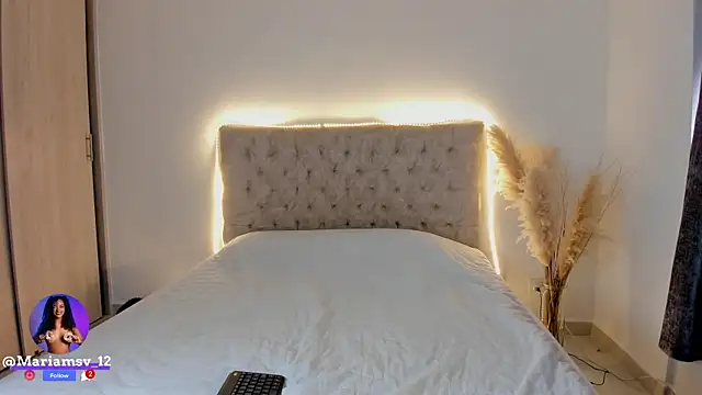 mariam hill online show from 11/11/25, 09:53