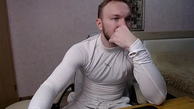 Snapshot of Toress1 chatting on 02/12/26, 02:17 Toress1 online show from 02/12/26, 02:17