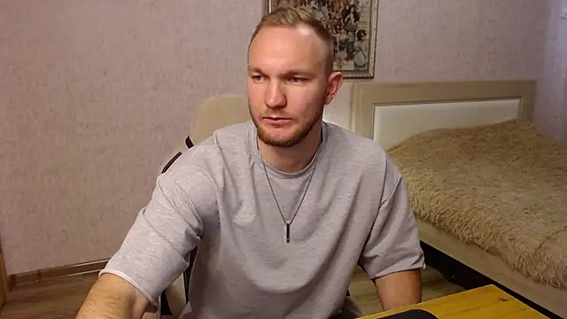 Toress1 online show from 10/17/25, 12:29