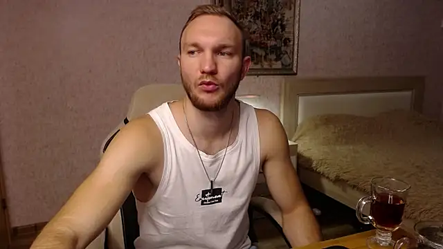 Toress1 online show from 10/25/25, 06:19