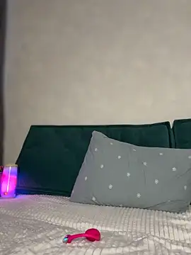 Kira Quinn online show from 04/23/26, 10:55