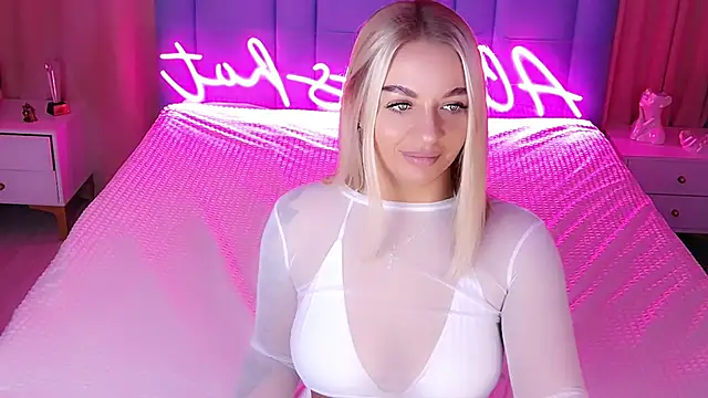 Snapshot of AllwaysHotJ chatting on 11/09/25, 02:15 AllwaysHotJ online show from 11/09/25, 02:15