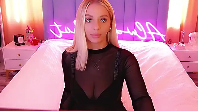 Snapshot of AllwaysHotJ chatting on 03/05/25, 05:50 AllwaysHotJ online show from 03/05/25, 05:50