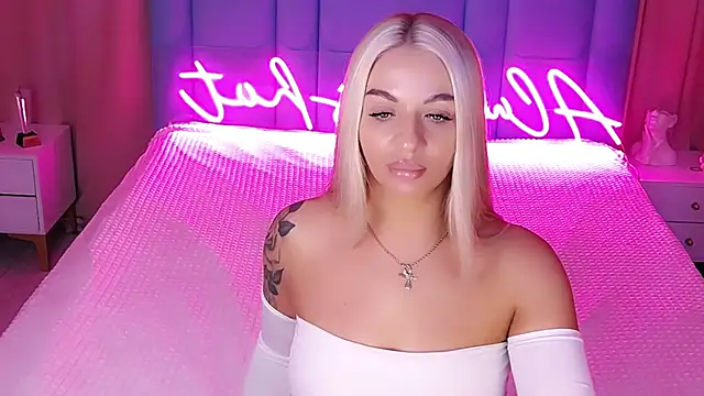 Snapshot of AllwaysHotJ chatting on 12/02/25, 02:01 AllwaysHotJ online show from 12/02/25, 02:01