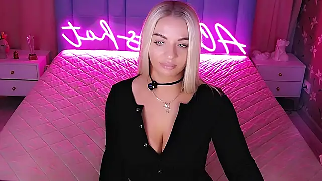 AllwaysHotJ online show from 02/12/26, 02:11