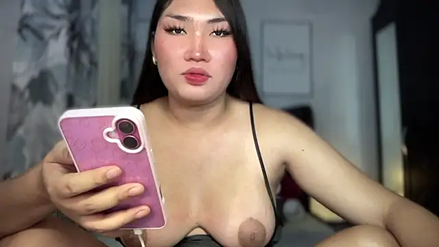 Snapshot of Miss_Deliciousness chatting on 02/12/26, 03:45 Miss Deliciousness online show from 02/12/26, 03:45