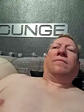 tomtom111111 online show from 12/05/24, 02:50