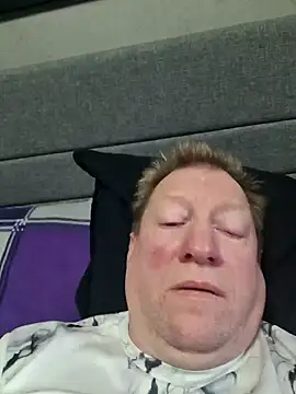 tomtom111111 online show from 12/27/24, 12:56