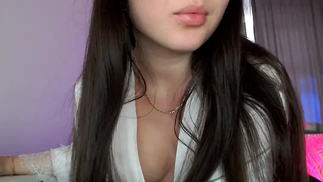 Snapshot of Lili_asian chatting on 11/22/25, 10:36 Lili asian online show from 11/22/25, 10:36