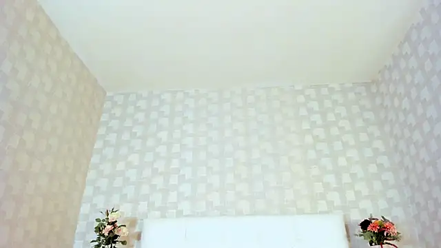 NatsumiHun online show from 10/16/25, 08:00