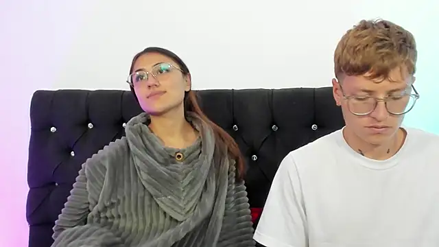A sexy couple   online show from 10/01/25, 08:24