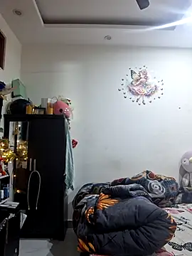 Snapshot of GYMBOY0071 chatting on 02/01/26, 08:12 GYMBOY0071 online show from 02/01/26, 08:12