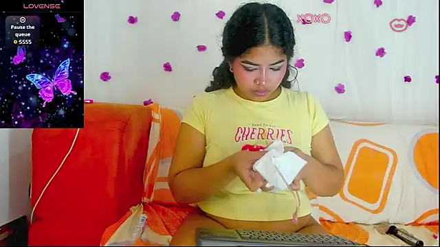 Snapshot of moana_taylor chatting on 02/20/26, 09:44 moana taylor online show from 02/20/26, 09:44