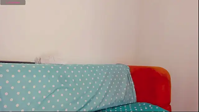 moana taylor online show from 04/15/26, 10:43