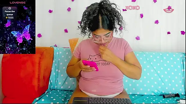 Snapshot of moana_taylor chatting on 02/16/26, 10:47 moana taylor online show from 02/16/26, 10:47