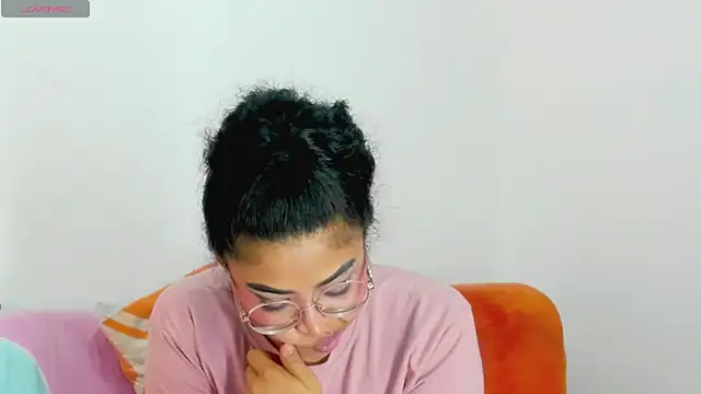 moana taylor online show from 06/27/26, 12:22