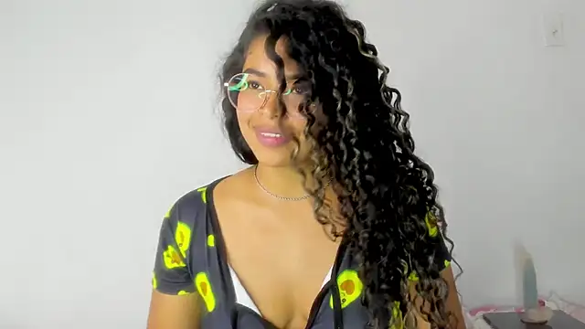Snapshot of moana_taylor chatting on 03/19/25, 02:16 moana taylor online show from 03/19/25, 02:16