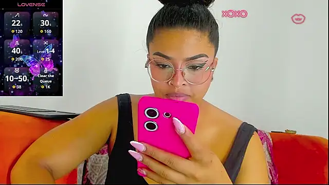 moana taylor online show from 03/24/26, 05:02