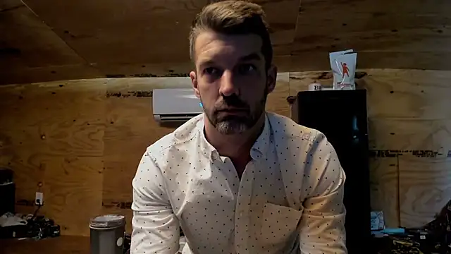Snapshot of Kenny_Kyle chatting on 09/23/25, 02:46 Kenny Kyle online show from 09/23/25, 02:46