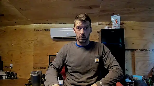 Snapshot of Kenny_Kyle chatting on 10/10/25, 01:12 Kenny Kyle online show from 10/10/25, 01:12