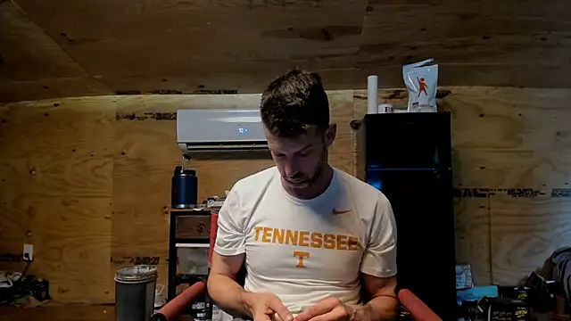 Snapshot of Kenny_Kyle chatting on 09/14/25, 01:44 Kenny Kyle online show from 09/14/25, 01:44