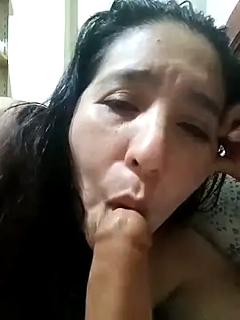 Gatubela212 online show from 02/20/26, 03:47