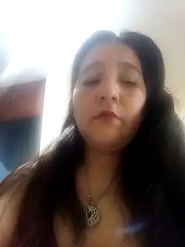 Gatubela212 online show from 12/26/24, 01:40