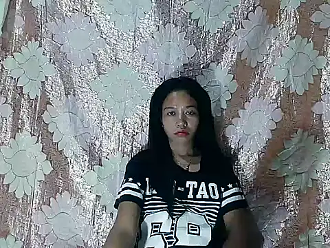 PinaySkinnyGirl online show from 04/10/26, 09:33