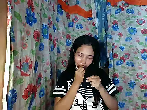 PinaySkinnyGirl online show from 02/11/26, 11:54