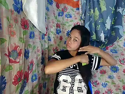 PinaySkinnyGirl online show from 01/13/26, 09:08