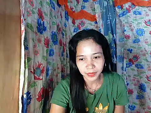 PinaySkinnyGirl online show from 02/10/26, 10:47