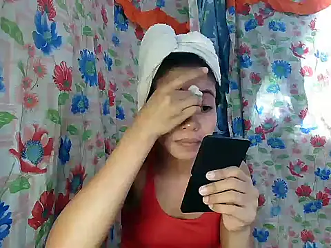 PinaySkinnyGirl online show from 02/13/26, 01:27