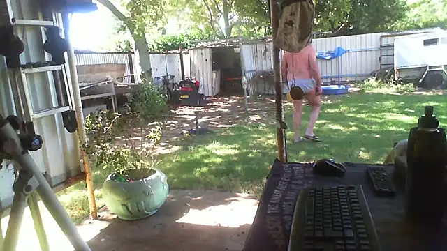 herbie010666 online show from 03/29/26, 03:41